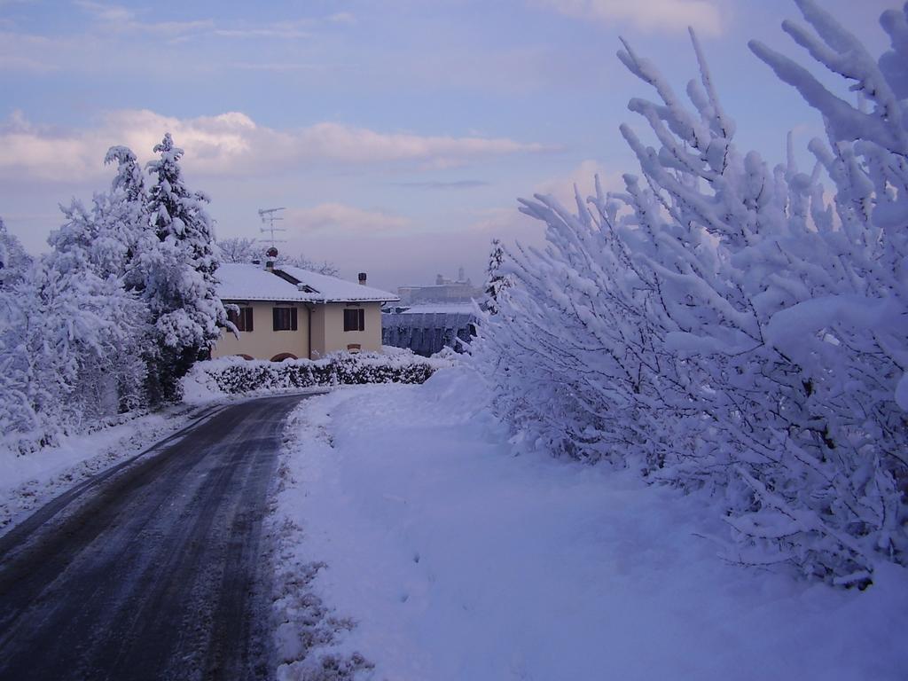 Tavarnuzze Il Poggiolo Delle Rose Bed&Breakfast מראה חיצוני תמונה